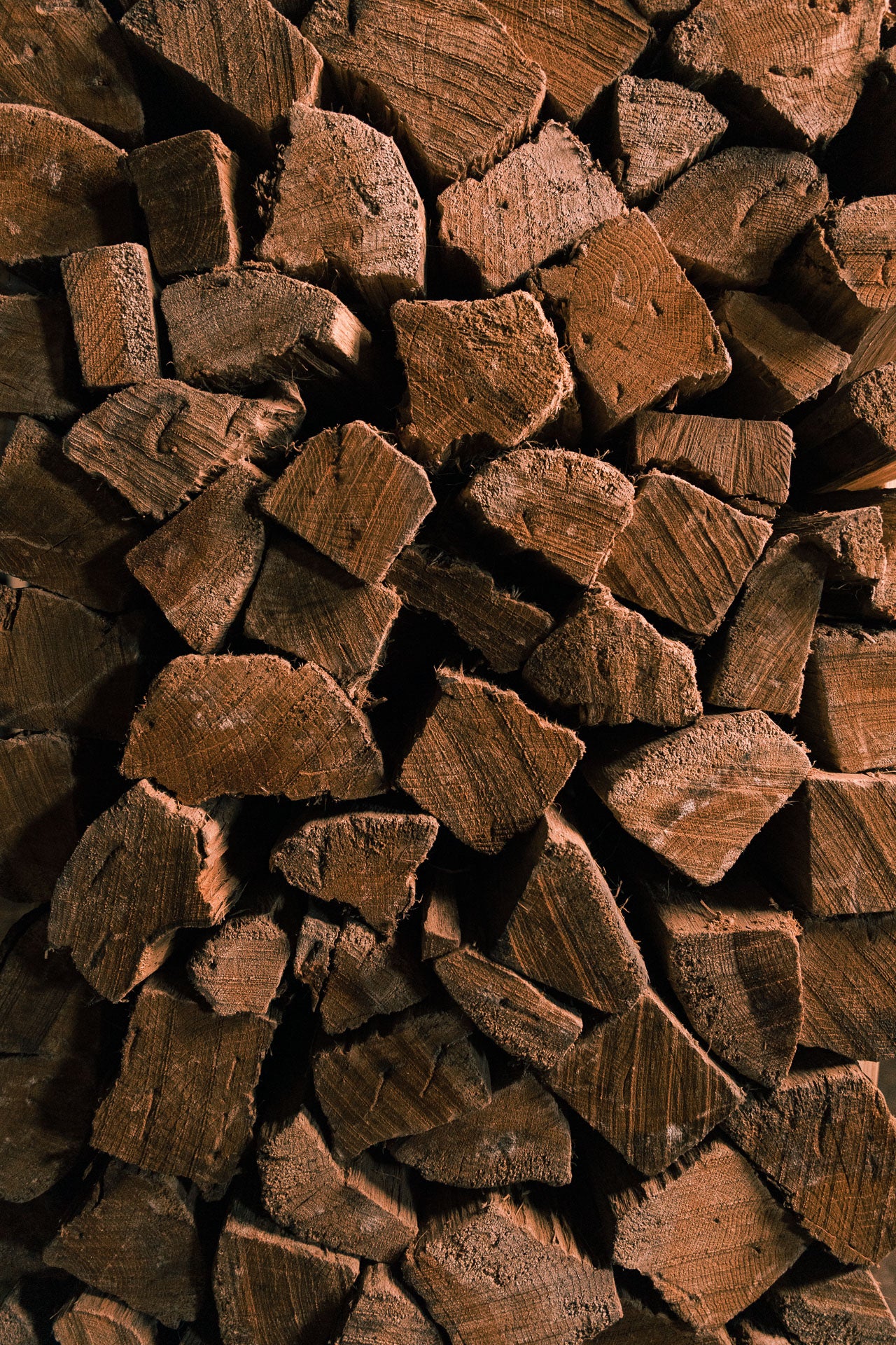 Standard Oak Firewood - 700lb Pallet