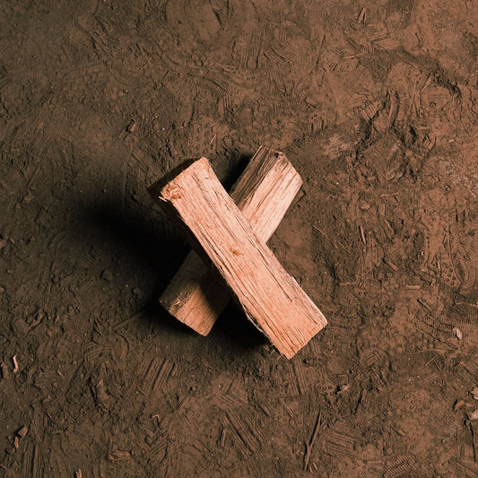 Standard oak firewood pallet